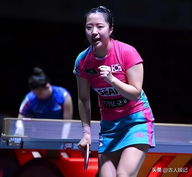 女单大爆冷！奥运季军2:3不敌日本，遭遇一轮游，伊藤美诚3:0晋级