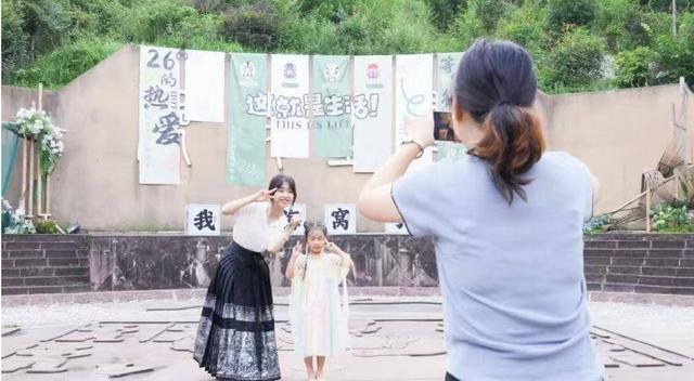 “彭派生活”新体验！2025海窝子古镇消夏戏水季收官