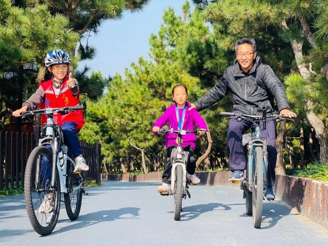 今天，骑遇日照，出发！他们共赴最美秋日！