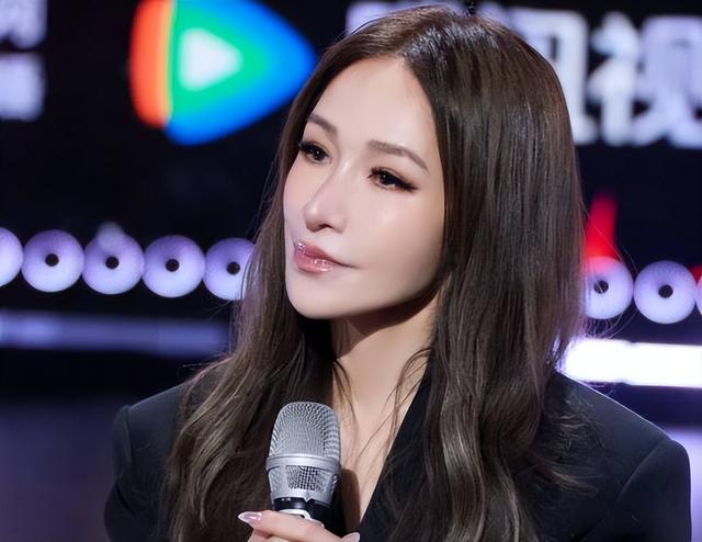 牡丹花下死！46岁"纵欲过度"的萧亚轩，终是为自己行为买了单