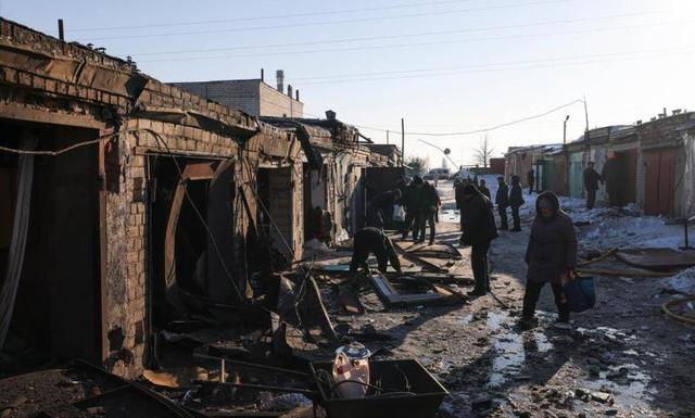 俄怒炸美国工厂	，300吨石油当街横流，2026年普京开局就是王炸！