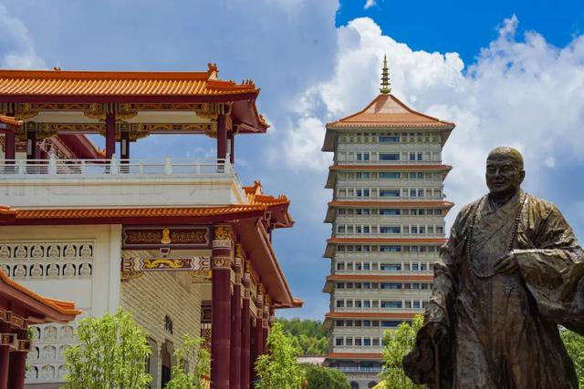 比国清寺还绝的寺庙，打卡黑神话同款，这个秘境小城太宝藏了！