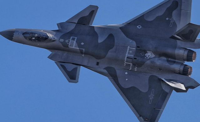 核按钮异动？解读特朗普决定重新启动，核声明的四大核心疑问