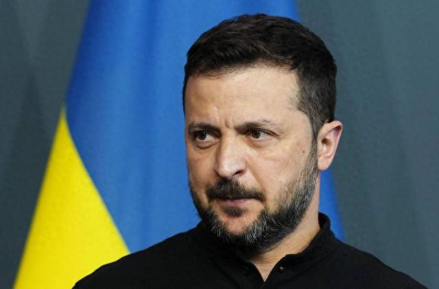 翻脸比翻书快！泽连斯基突然通知中国，准备迎接乌克兰的最新制裁