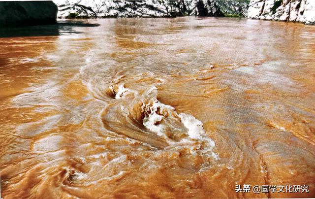 梁新永黄河大峡谷采风诗稿二十首(上篇)