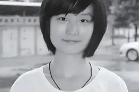女学霸被父亲偷改志愿，24年不回家，再联系时一句话让母亲泪目图片