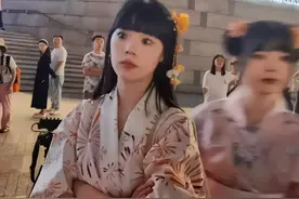 重庆女穿和服街头跳舞，进行道德挑战？网友怒了，直呼受不了图片