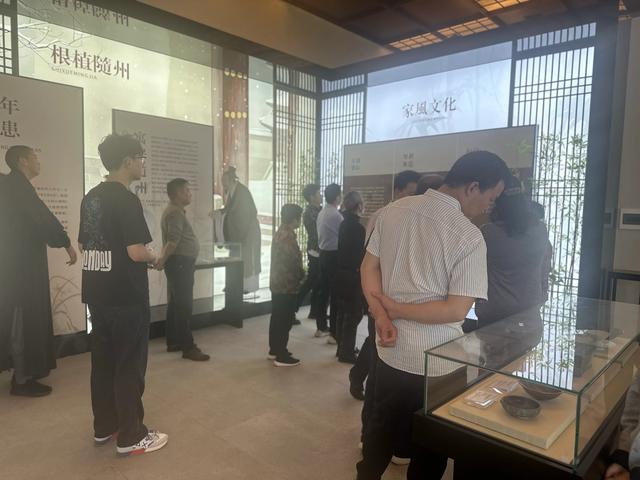 随州仙城山欧阳修纪念馆迎客流高峰 千年文脉引游人追思