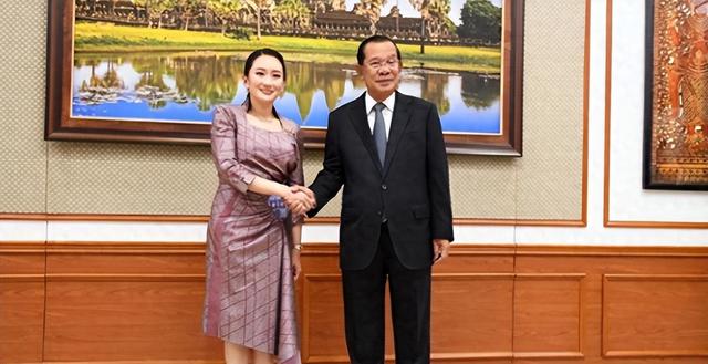 大结局要来了，佩通坦有望官复原职？关键时刻洪森要求泰国放人，刚停火一周，泰柬再起事端？