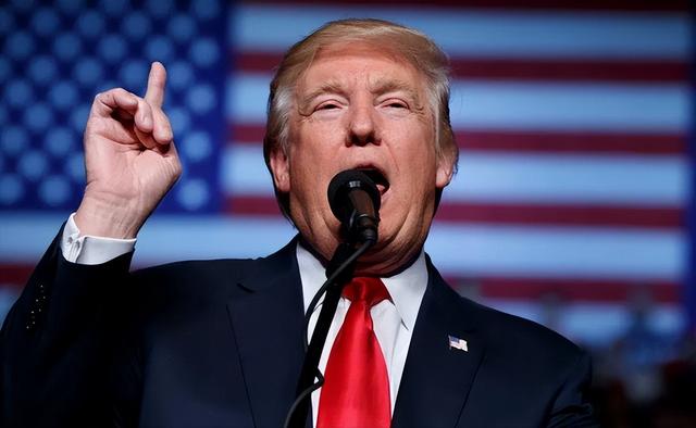 中方发话后，泰国开出停火条件，洪森父子倒向美国，最大输家已定