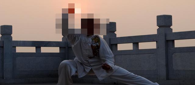 没多少人愿意教这种基本功了，我来教你怎么扎马步