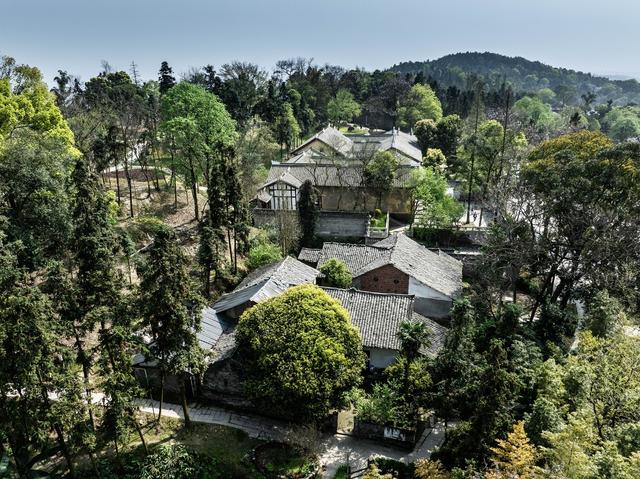 四川隆昌云顶寨，距今已有600多年历史，被誉为“川东第一寨”