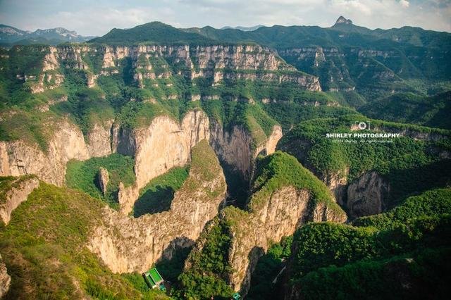 山东人投资5亿开发的山西景区，位于晋豫交界处，7月份只有24度