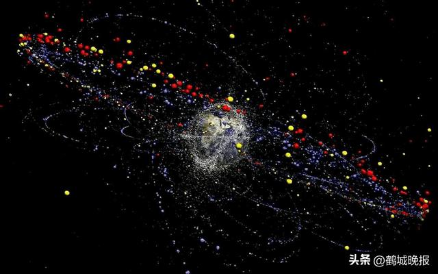 神舟二十号遭碎片撞击返回延期，3 名航天员咋回家？美媒紧盯的难题中国早有后手
