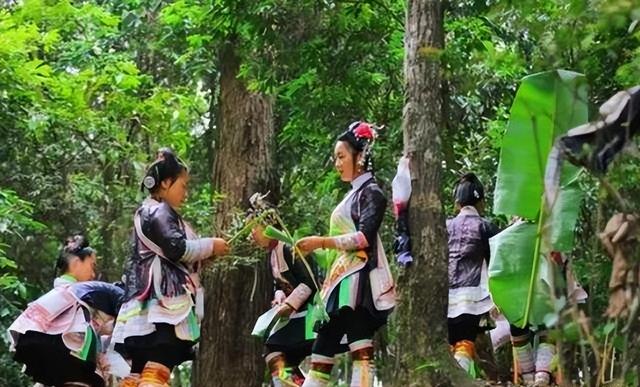 喜马拉雅山的神秘部落：全族3000多人，无婚姻制度，繁衍方式特殊