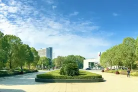 大学持续扩招25年，普通人家“高考改变命运”的信仰遭遇挑战图片