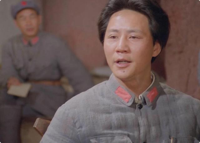 离了唐国强，新“主席	”特型演员打出一副王炸	，哪有什么不可替代