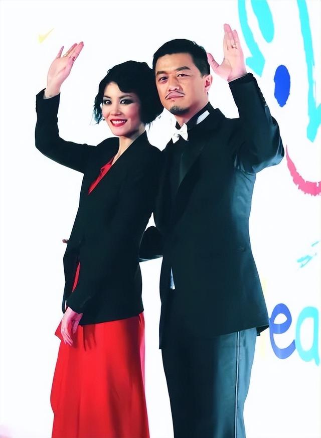 嫣然天使儿童医院捐赠名单曝光，窦靖童、邓超	、孙俪、杜江、霍思燕	、刘亦菲等低调捐赠	，张杰谢娜曾捐赠病房