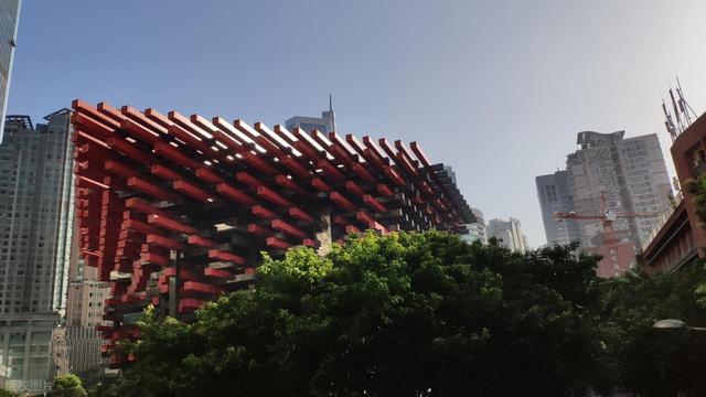 南京人去了成都和重庆，直言不讳：成都和重庆生活方式截然不同！