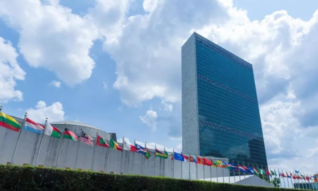 联合国警告，将剥夺美国重要资格，话音刚落	，川普被限制总统权力