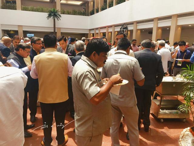 中国游客的疑惑：为什么在印度旅游时，千万不要碰印度人的左手？