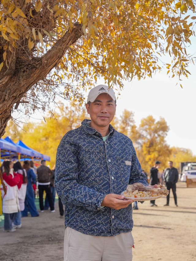 沙雅沙雁洲｜胡杨作画、河水为诗，这里藏着南疆秋天最热烈的模样