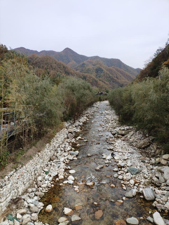 秦岭之秋：一场与山水的温柔邂逅