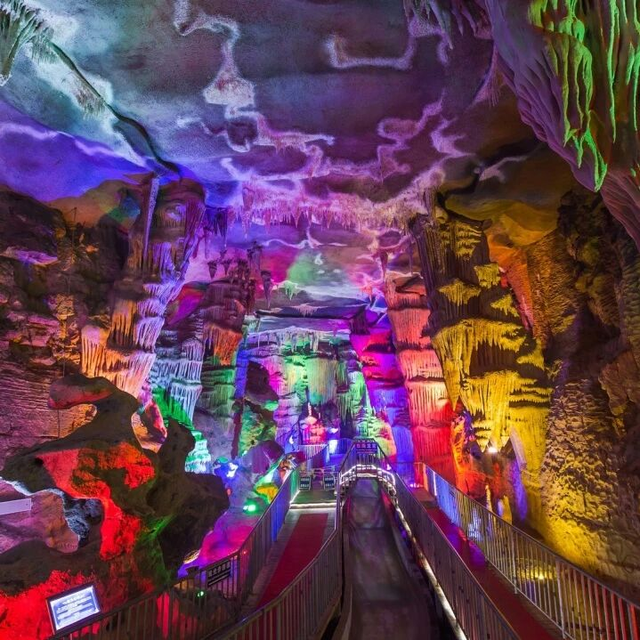 快看！从哈尔滨的冰雕里，挖出了整个真·泰安！