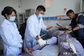 我用我胫腓骨骨折的经历告诉你，我是怎么熬过两次手术恢复如常的图片