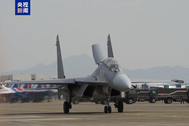 为了给日本撑腰，菲律宾的飞机闯入我国领空，不料掉入了天罗地网