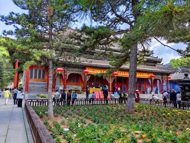 山西旅游：四大佛教名山之一五台山行（图）