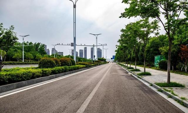 爸妈退休后从上海搬去张掖住了一年了，看他们怎么评价张掖的！