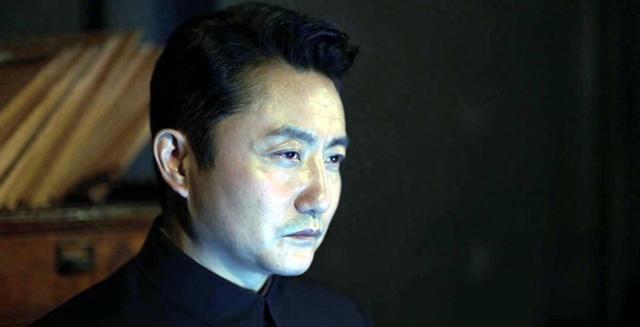 《隐锋》贾云武服毒自尽前留供词	，才懂他愚忠终成一场笑话	。