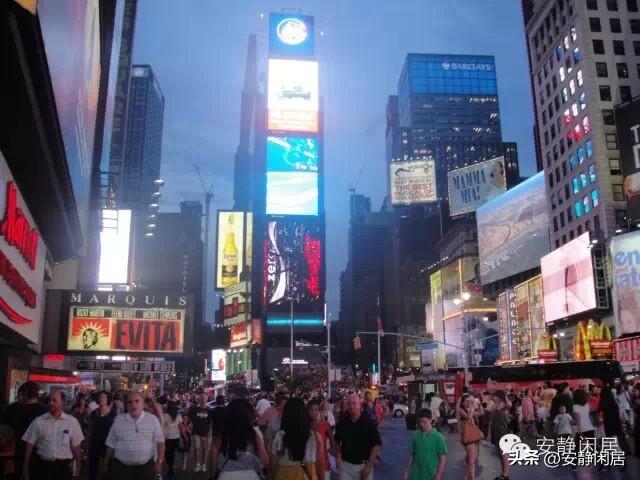 流走的是岁月，记录的是瞬间，永恒的是回忆，珍藏的是情怀