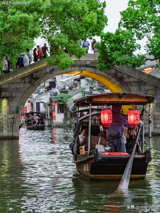 古街古镇烂大街都一个样？别急着吐槽！这正是文旅憋的大招！