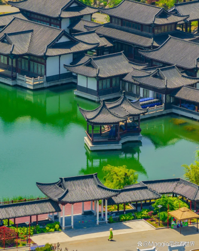 威海漫游指南：从海岸到街巷，解锁这座海滨小城的 N 种玩法