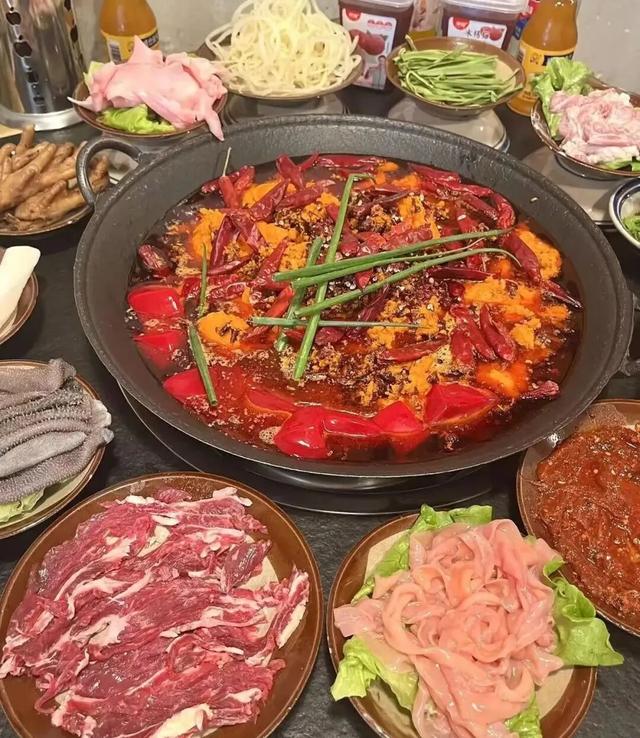 昭化的雨天秋意，古城的千年诗意，这个秋天，来昭化古城进行一场雨的约会吧！