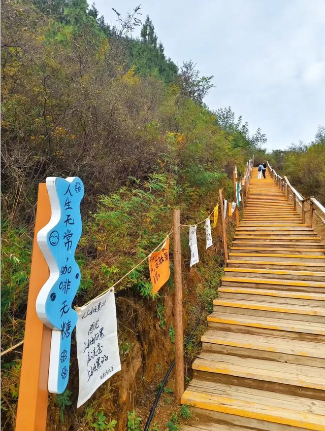 登上这个 180° 观景台!您就会知道,北京真的有 “海”!