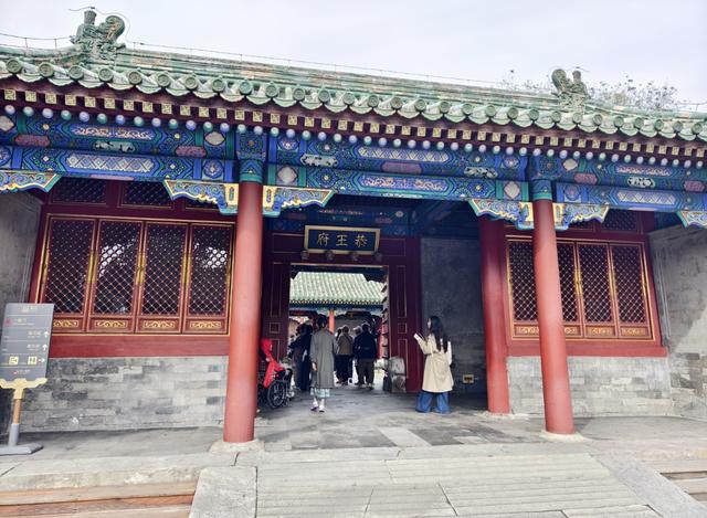 北京旅游第3天，2万多步拍了9个地方