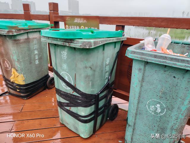 七上八下全国文明城市柘城县迎来汛期，晨练国家湿地公园榕湖发现
