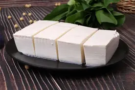 胃病患者能吃豆腐吗？要想胃健康，这4种食物需忌口！图片