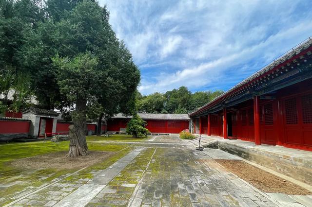 京西秘境：探访皇家古刹承恩寺的传奇往事！