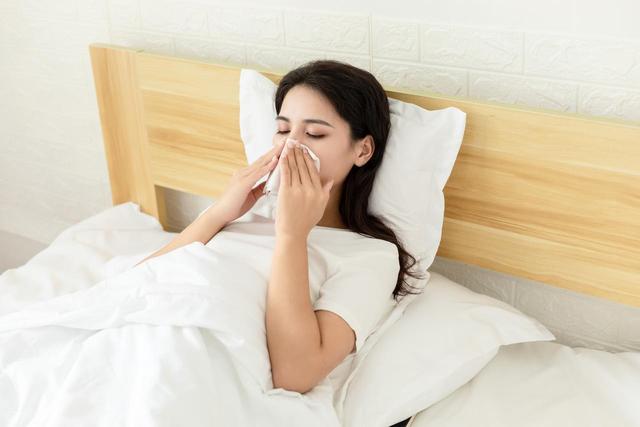 下腹坠痛别总怪肠胃！这个“女性专属”信号，太多人忽视拖成大病