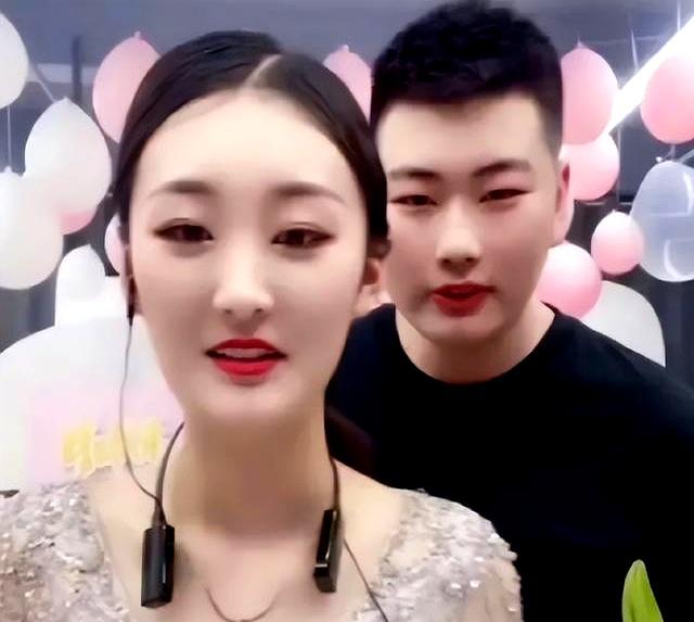 离婚四年后！大衣哥终于等来好消息，前儿媳陈亚男后悔莫及