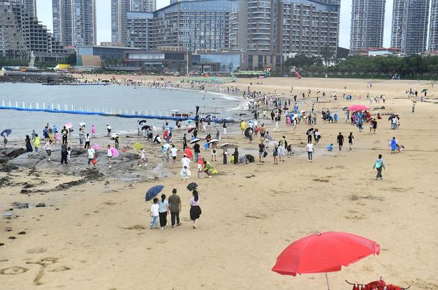 福建石狮黄金海岸：美景醉游人，这家海鲜馆藏着大海的味道
