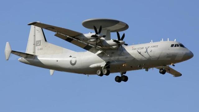 中国阅兵后, 巴基斯坦警告印度: 下一次空战不再6:0, 而将打60:0战绩