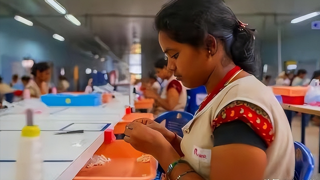 反转！外资撤离印度越南？美媒大胆预言：中国西部将成新世界工厂