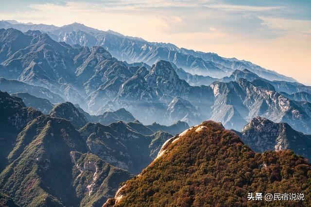 惊呆了！男子登顶华山直接先做十大碗。