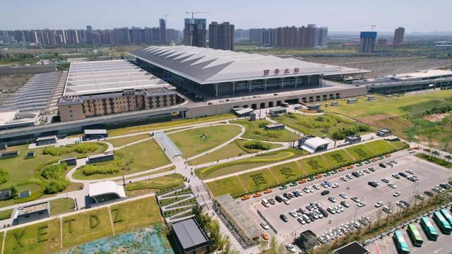 这座省会城市高铁站,客流再创新高!