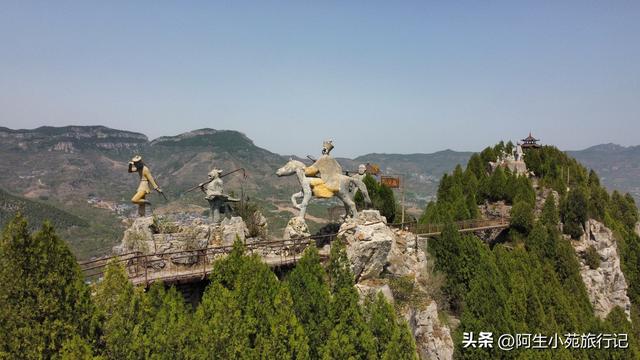 没想到在济南四门塔对面山顶上隐藏着唐僧师徒四人，知道是哪里吗